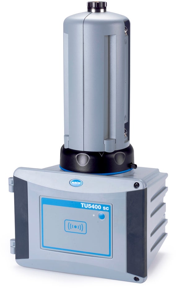 TU5400sc Laserový turbidimetr s mimořádnou přesností pro nízké hodnoty turbidity s průtokovým senzorem, automatickým čištěním a kontrolou systému, verze ISO